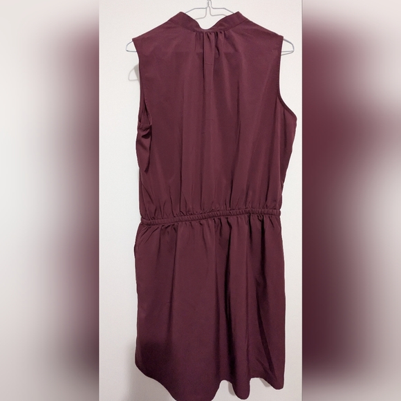 Summer dress - Picture 2 of 3